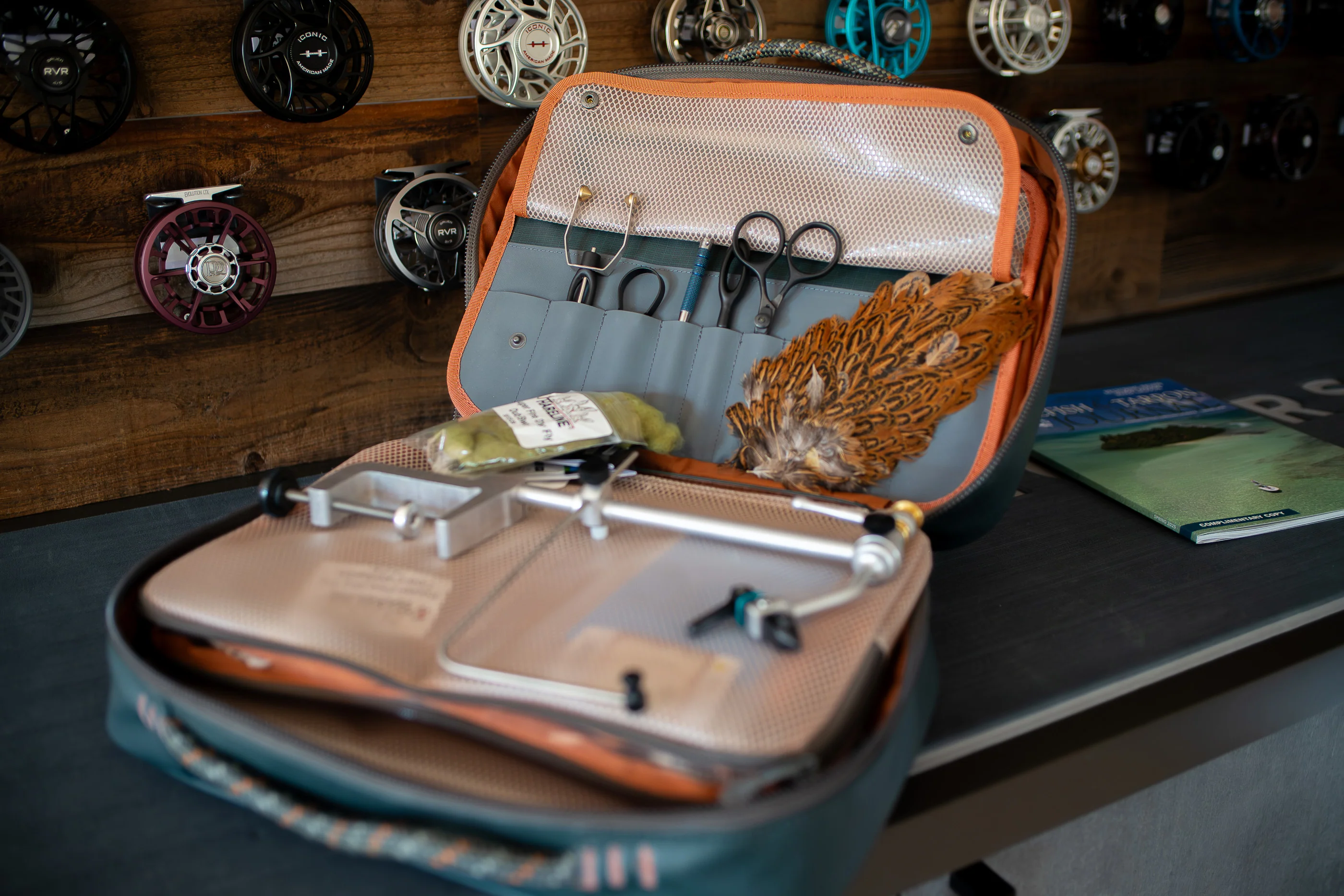 Backwater Fly Tying Kit - Image 15