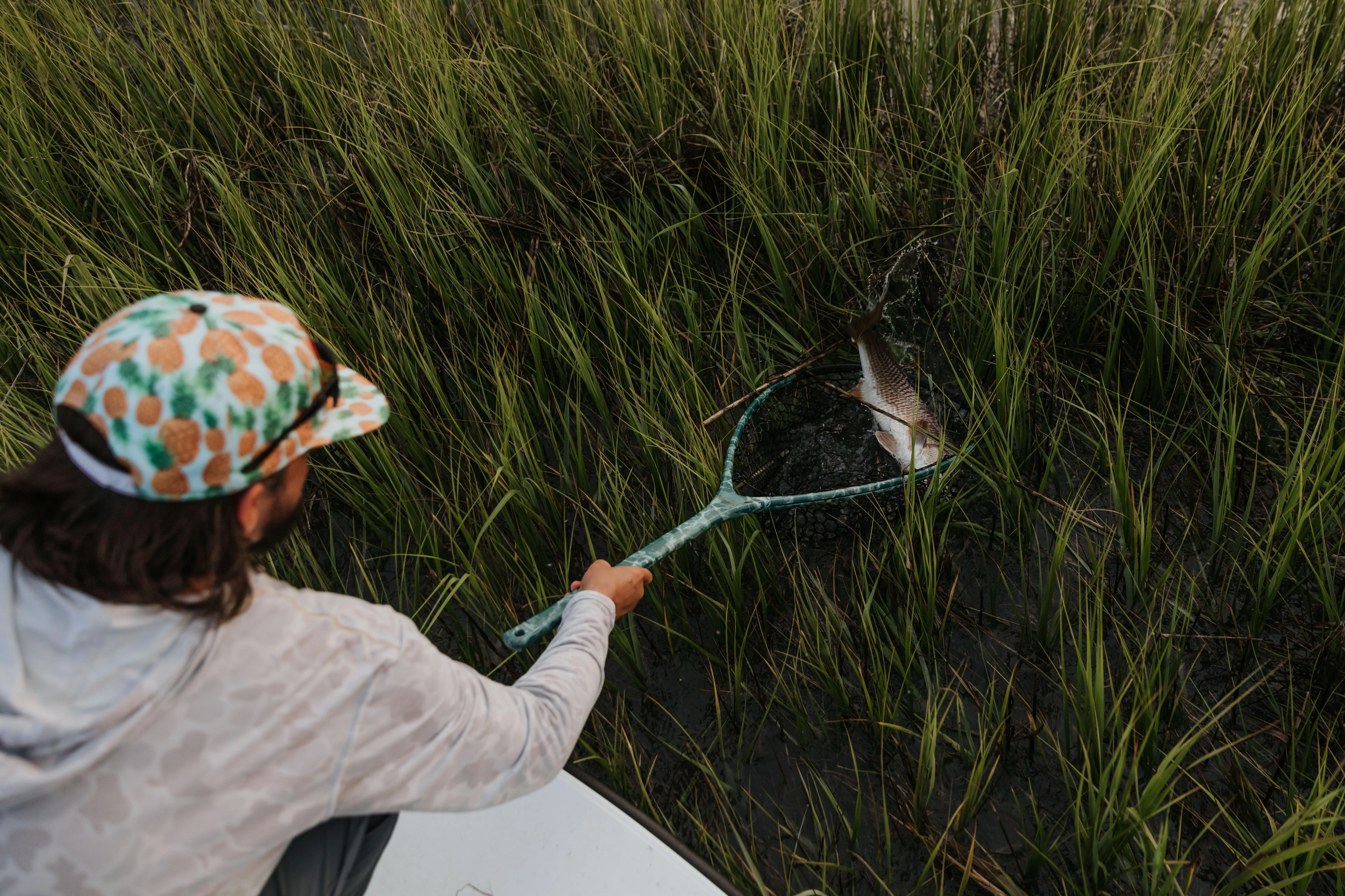 Fishpond Nomad® Mid-Length Boat Net - Image 8