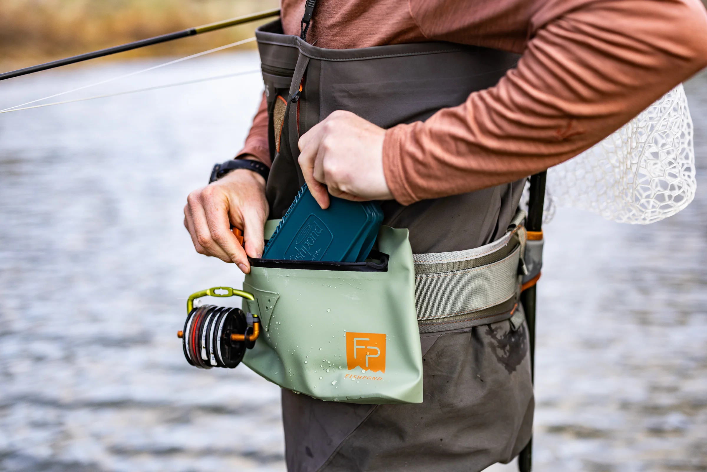Thunderhead® Submersible Pouch - Image 8